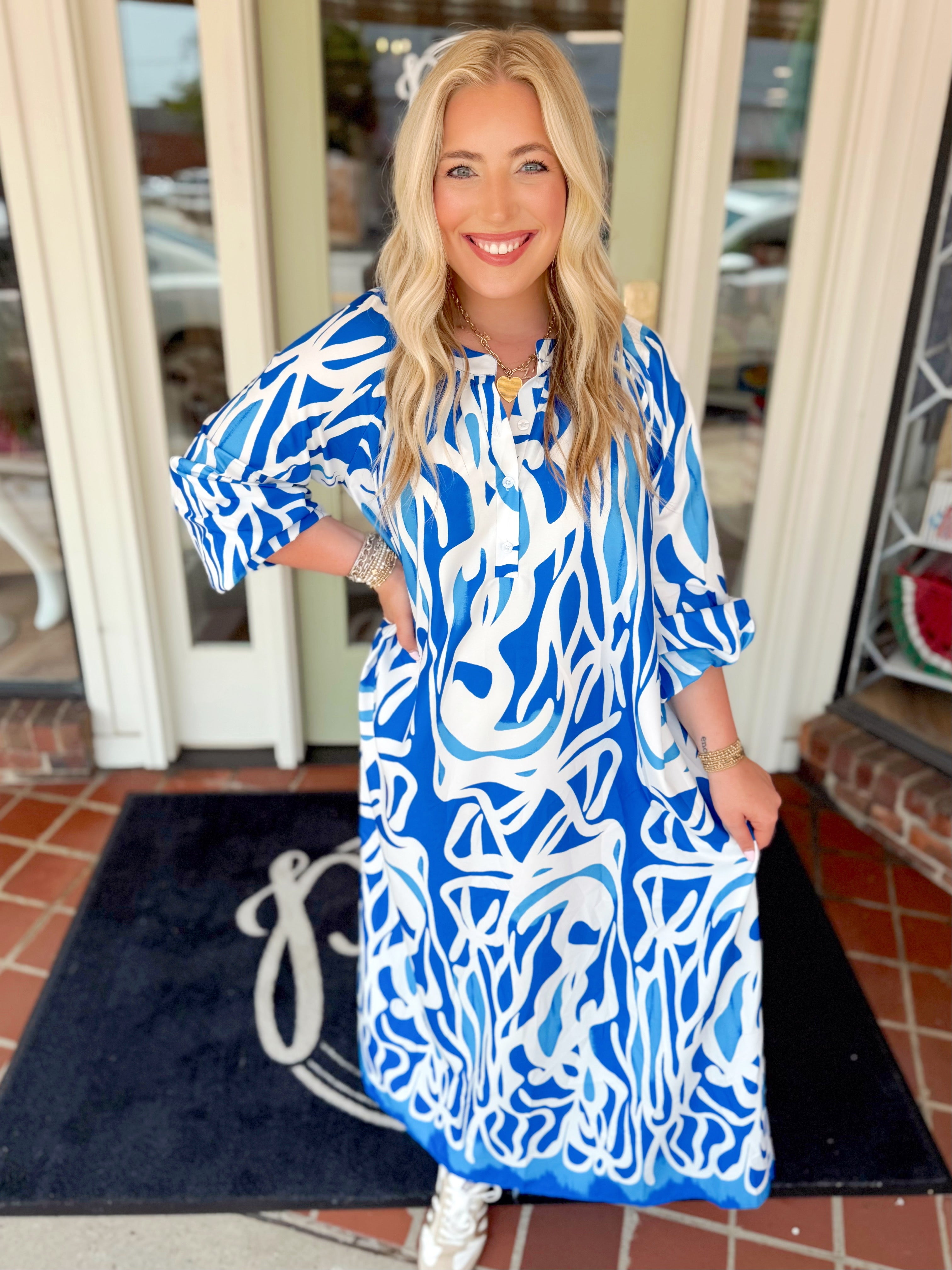 The Tia Blue and White Abstract Dress