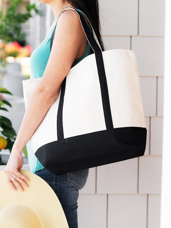 The Perfect Everyday Tote in Black
