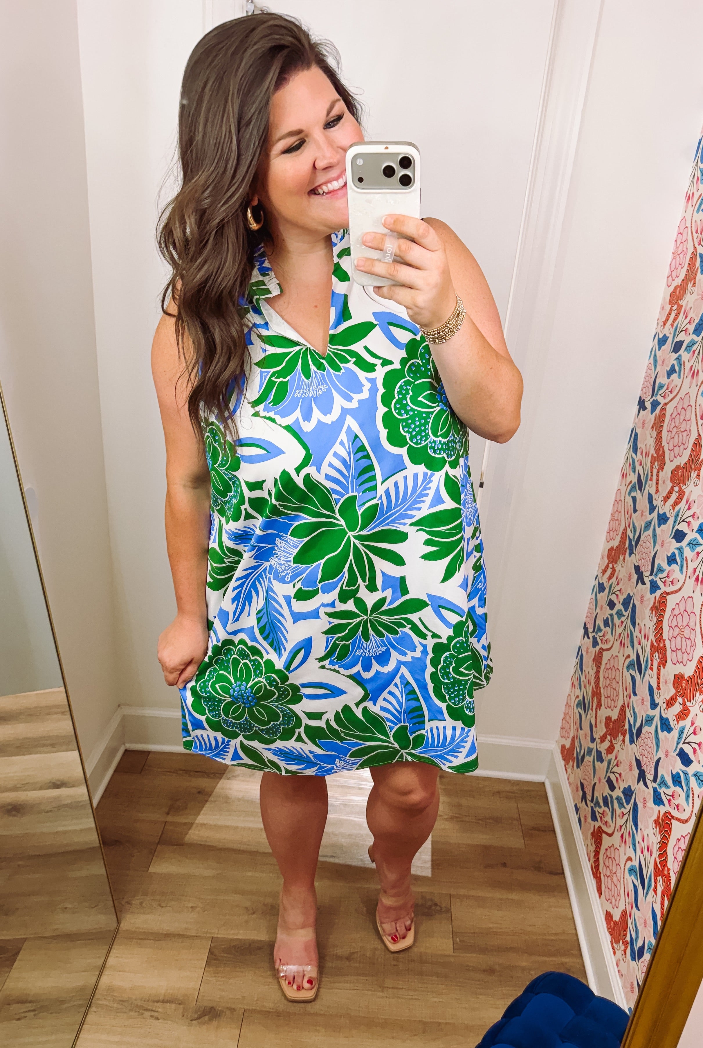The Kelsia Sleeveless Shift Mini Dress