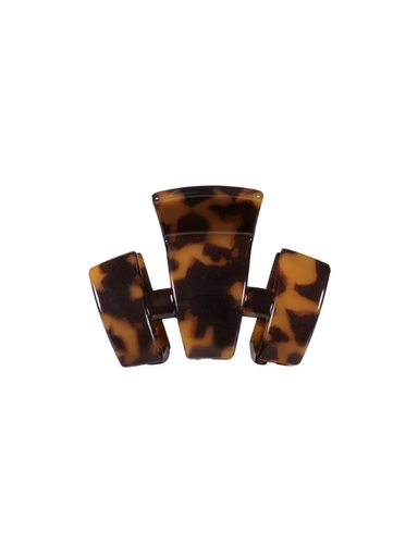 this clip is perfectly sized between our Small and Medium clips, giving you more control, more versatility, and the same strong, no-slip hold you love.