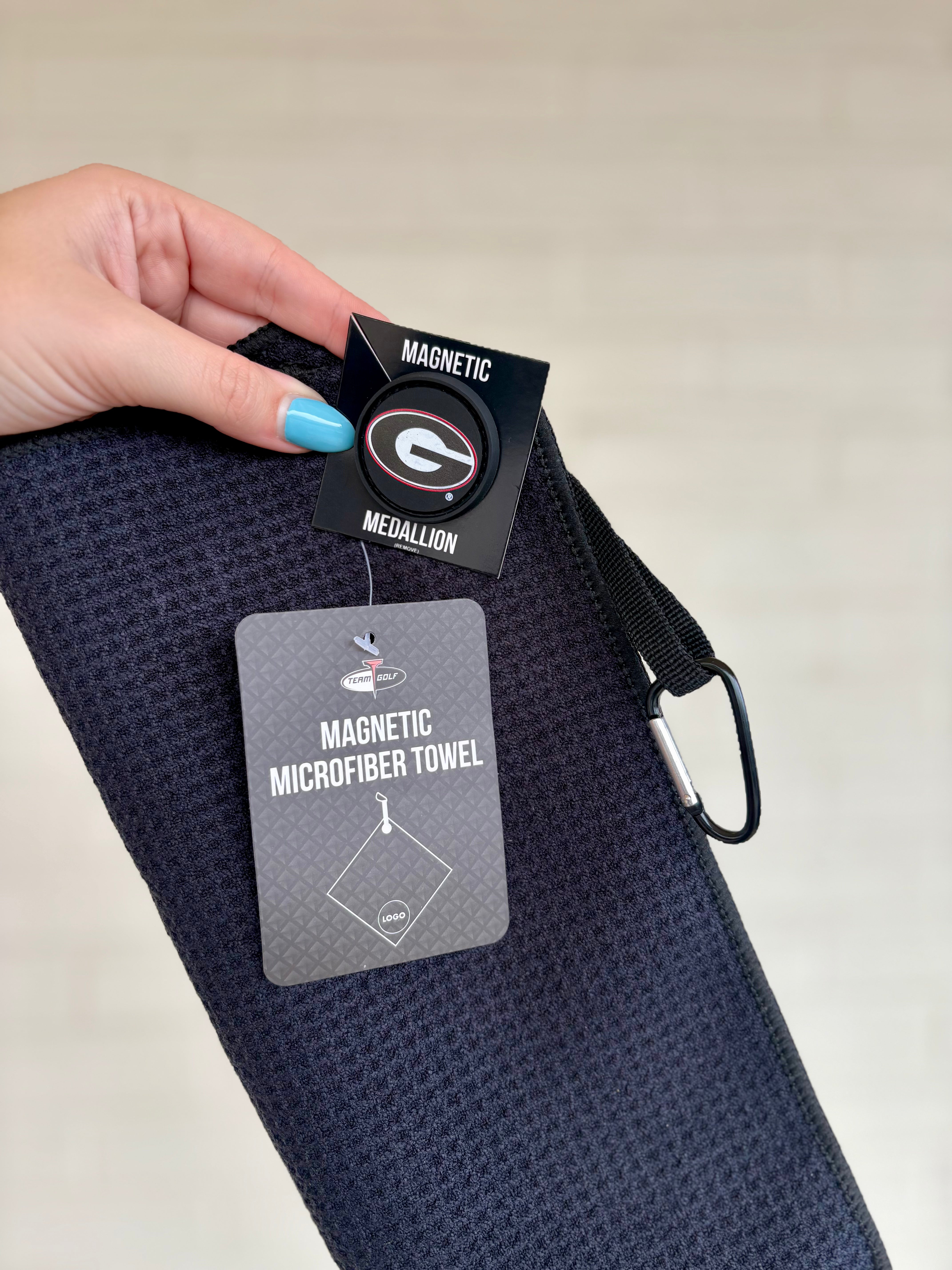 Georgia Bulldogs Magnetic Microfiber Towel