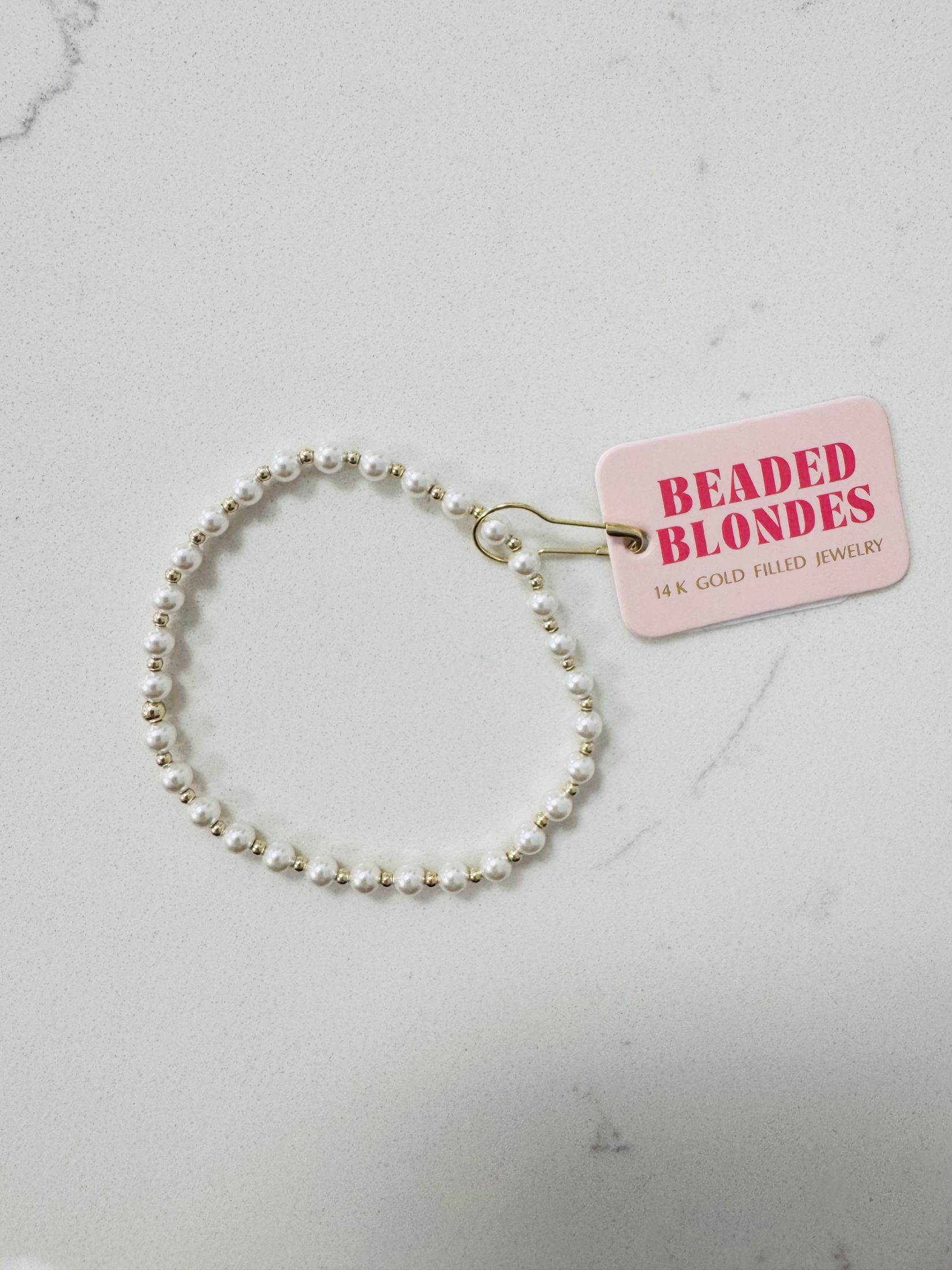 pearl and gold bracelet 