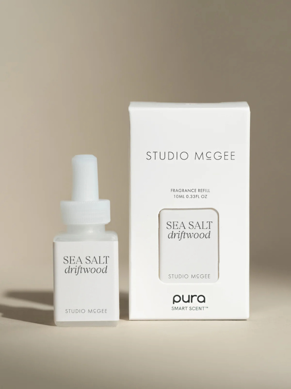  Pura scent with notes of sea salt, white grapefruit, bergamot, jasmine, clary sage, ocean air, driftwood, amber, and coconut