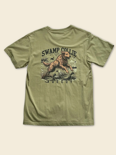 The Swamp Collie T-Shirt carries that field nickname for the golden dog that works wet ground, rides home muddy, and still finds a place by the fire. 