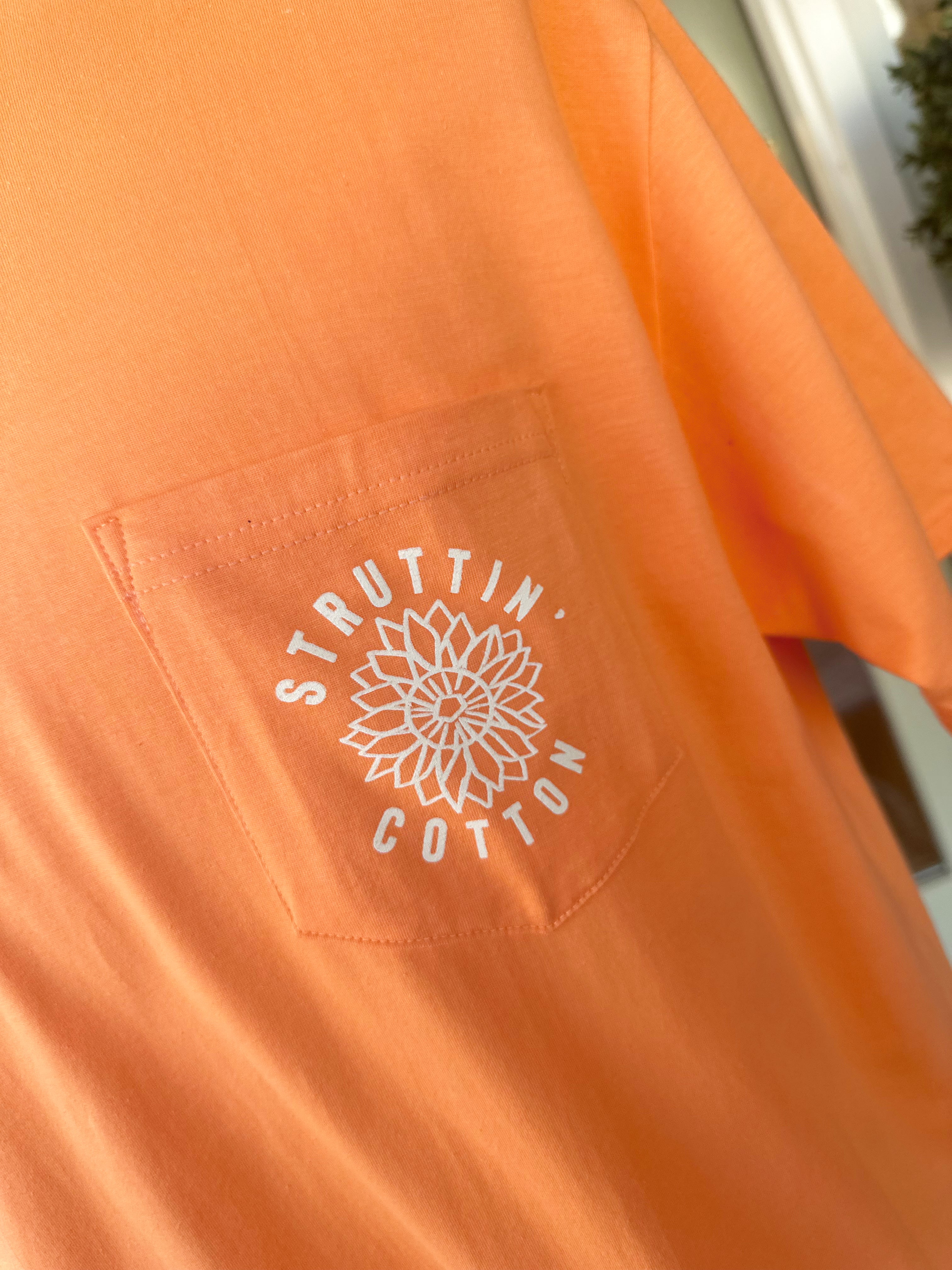 Sunflowers Tee by Struttin' Cotton