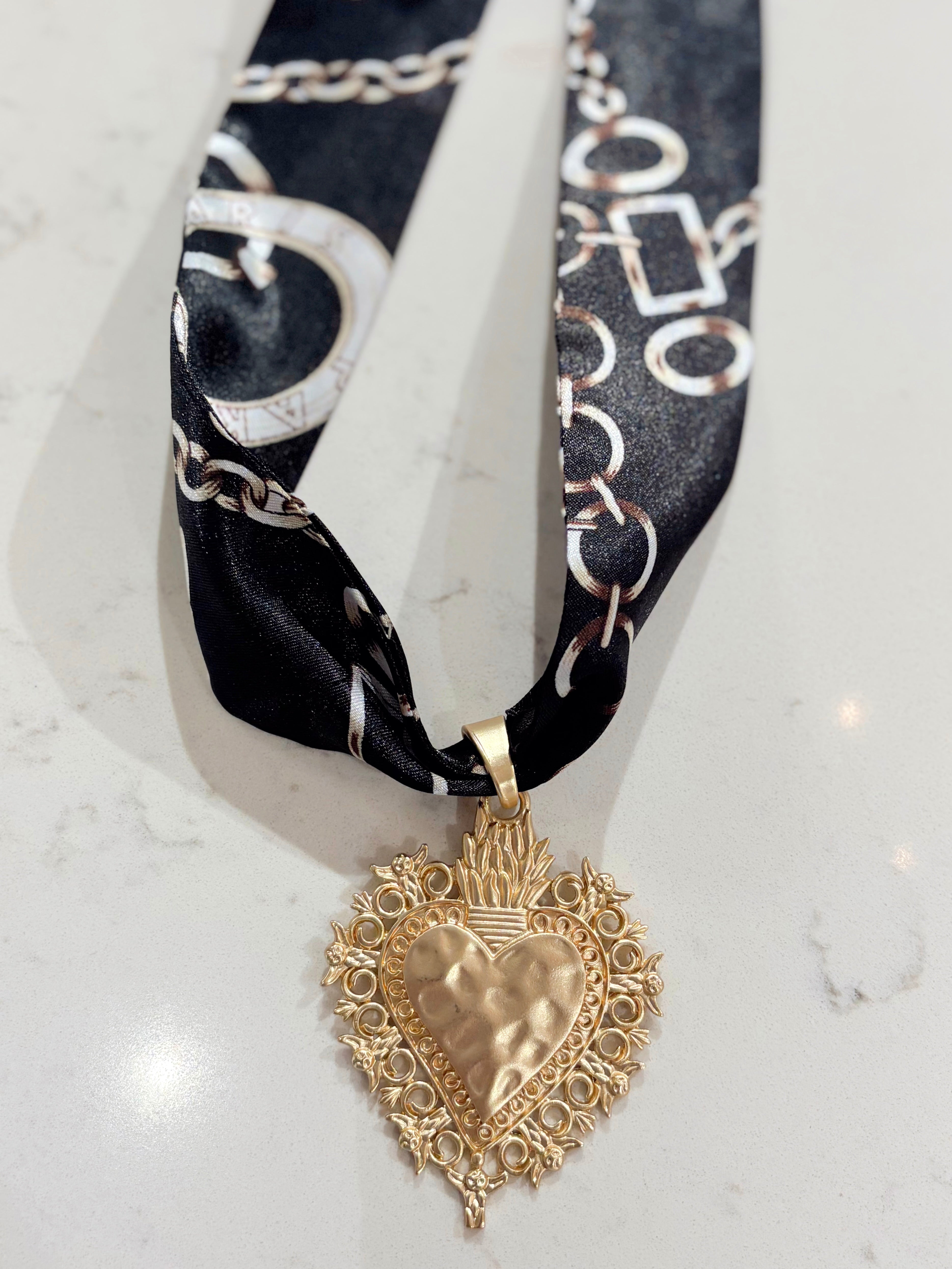 Carleigh Scarf Necklace By Hart Designs