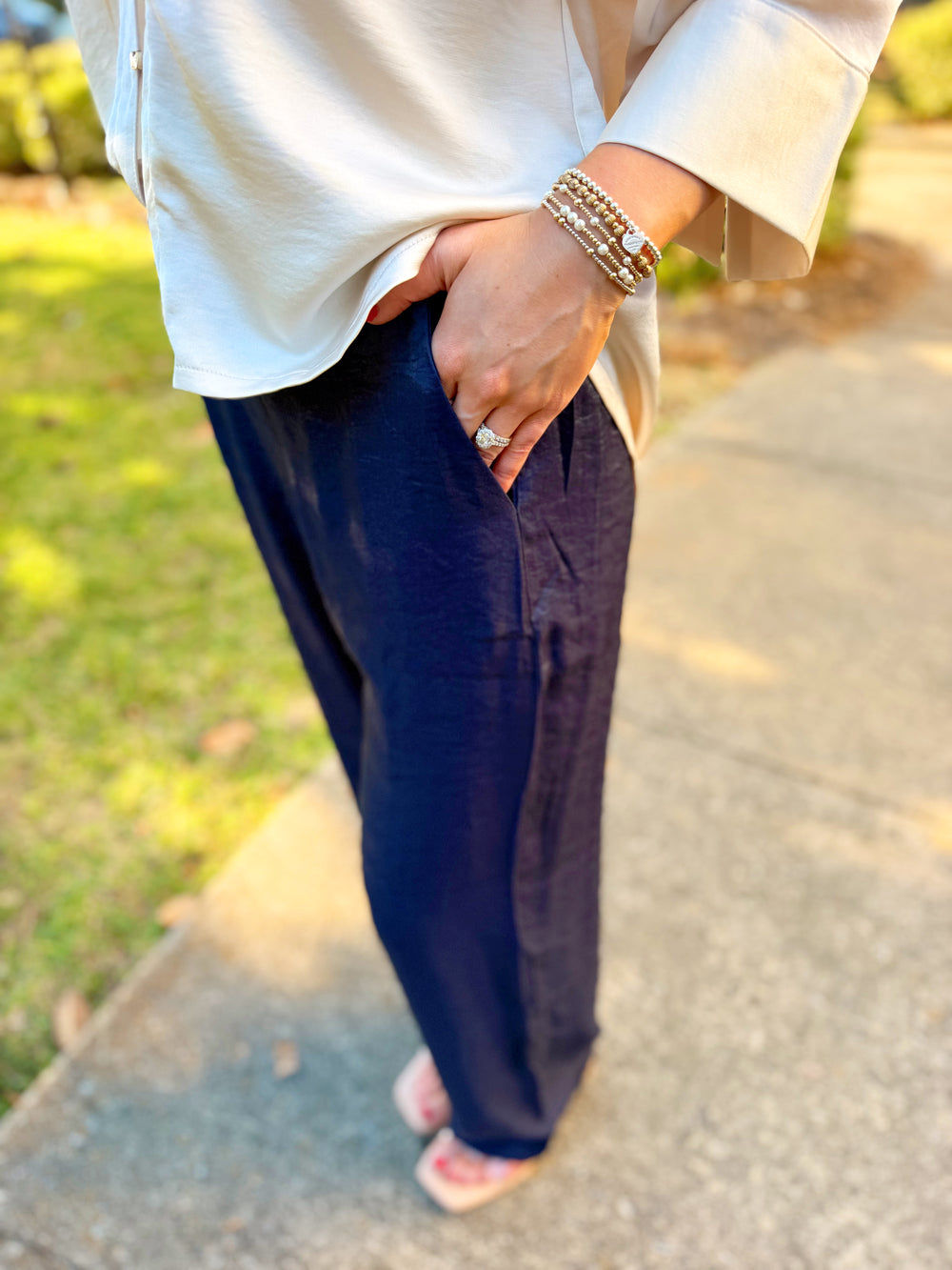 The Wynn High Waisted Flowy Pants (S-L)