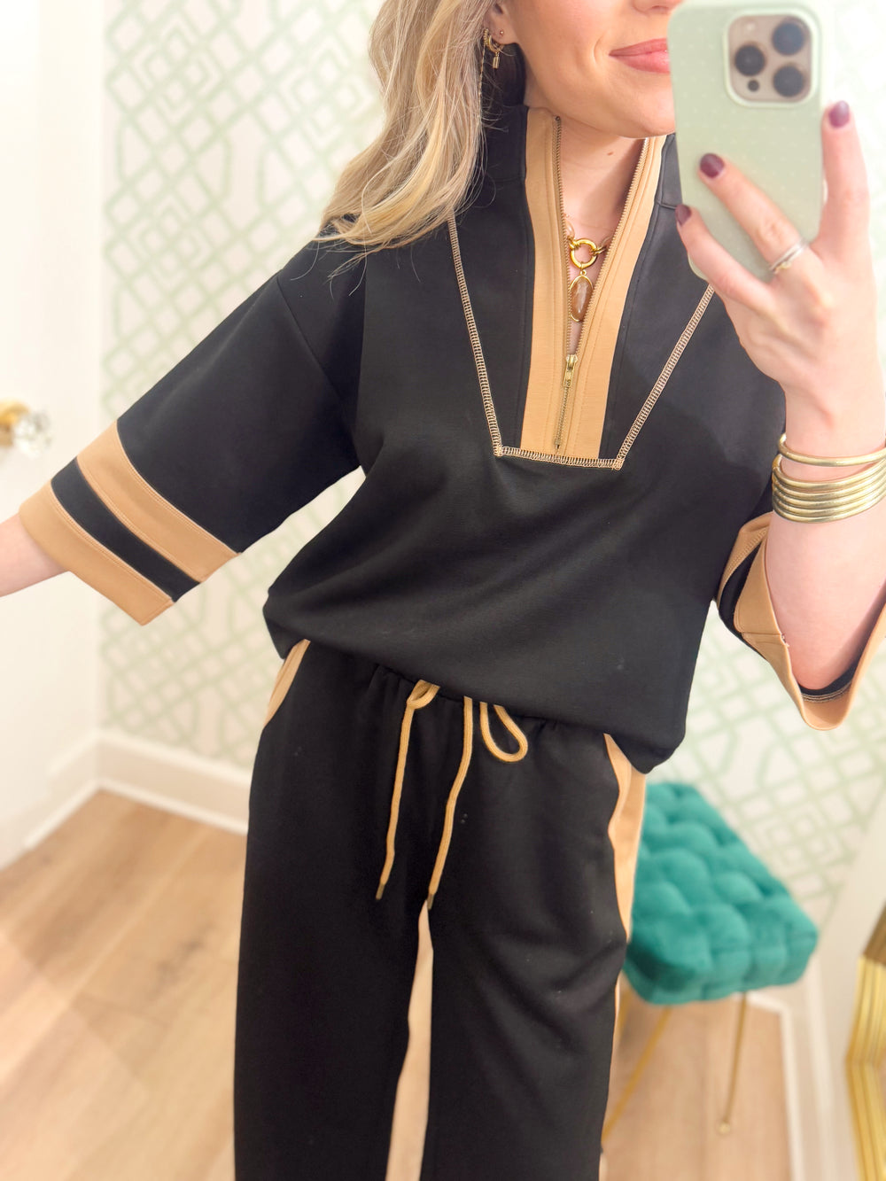 The Lennox Contrast Trim Top (S-L)