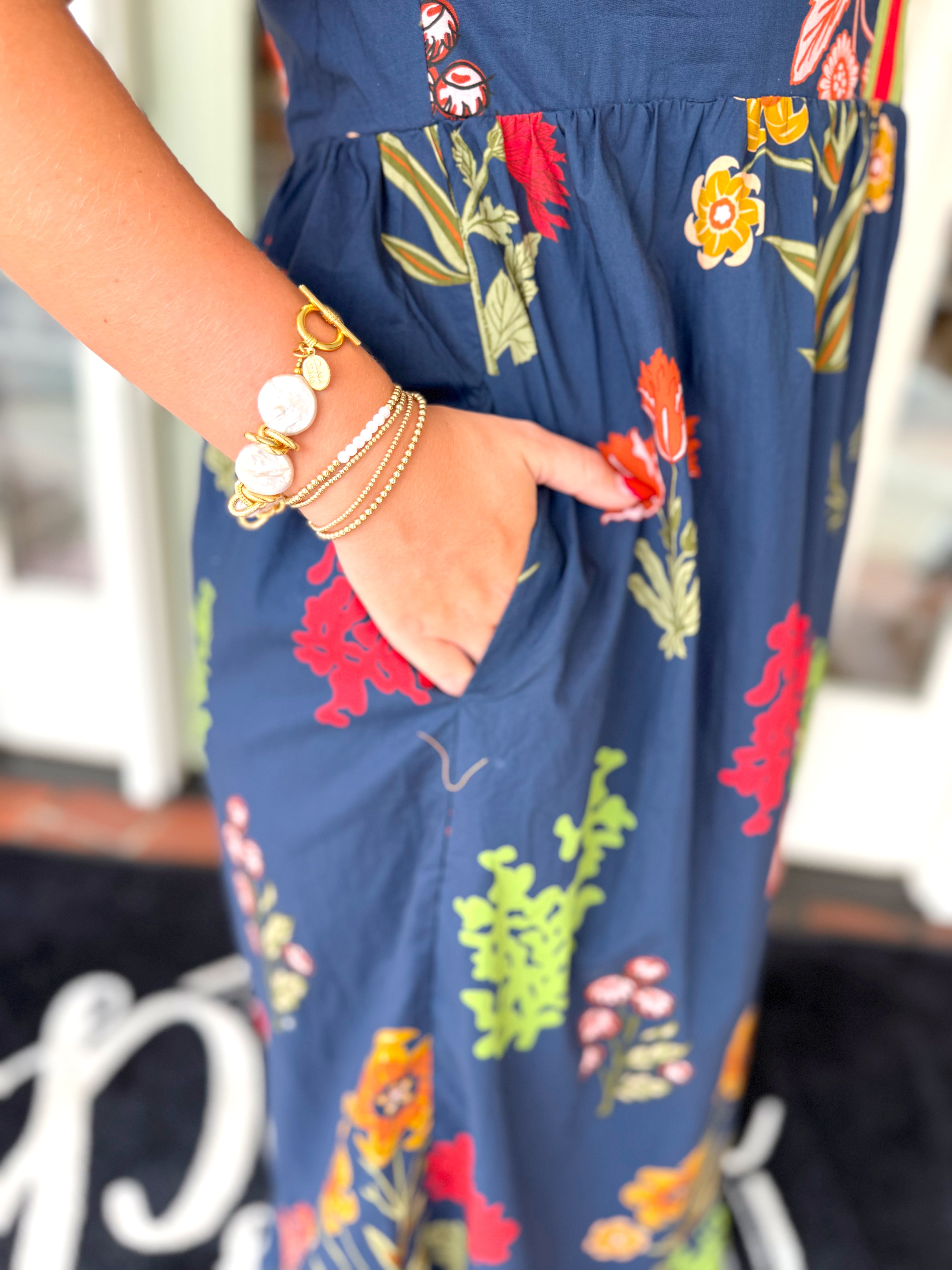 The Lena Navy Puff Sleeve Midi (S-L)
