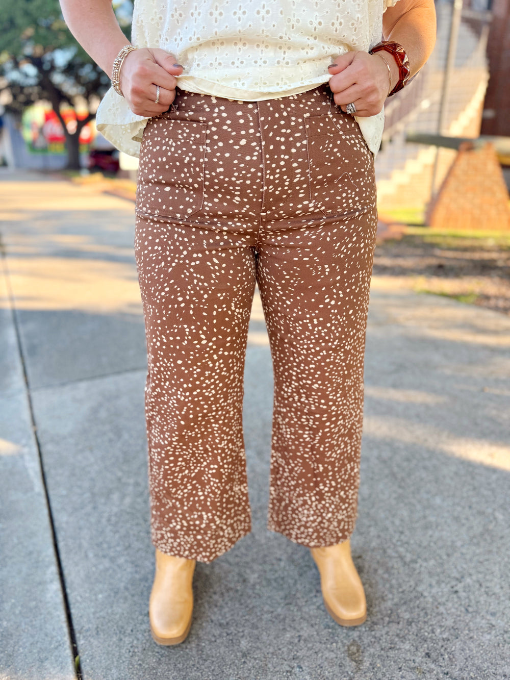  These animal print pants feature an easy, flattering fit with stretch throughout and elastic at the back waistband for a little extra give. 
