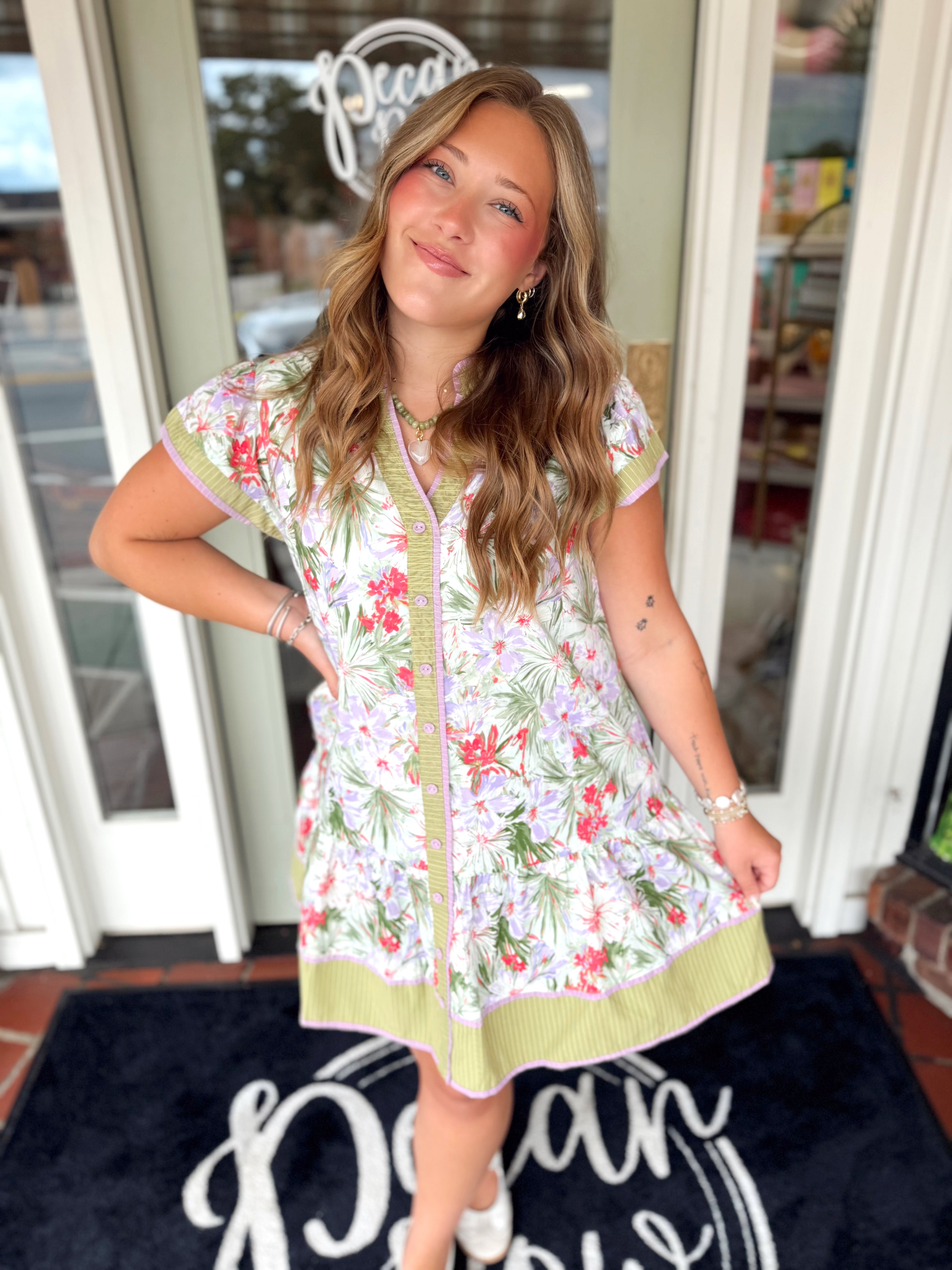 Floral mix v-neck dress with pockets