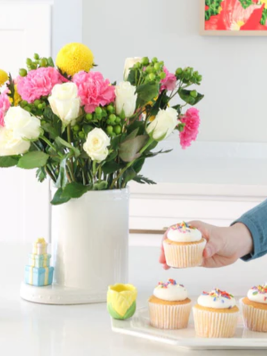 Tiptoe Thru 'em yellow Tulip Mini