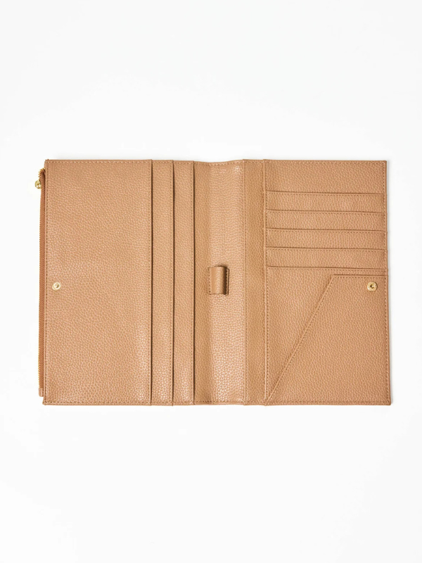 Essential Quilted Organizer in Camel