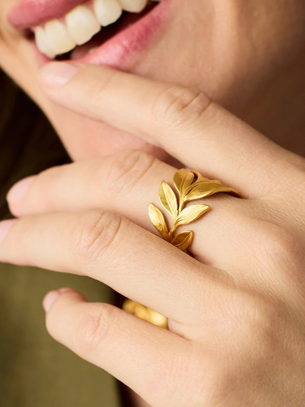 Willow Ring (One Size) By Julie Vos