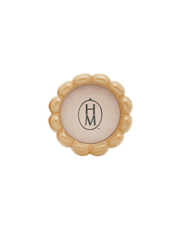 Resin Scalloped Frame