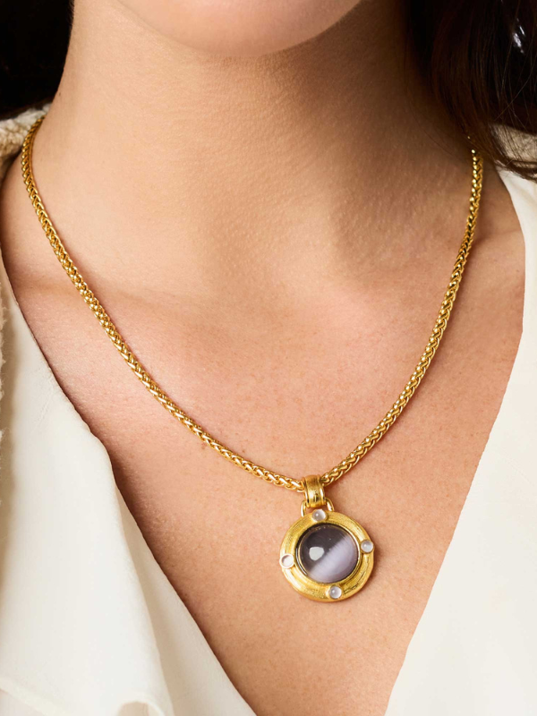 Cobblestone Demi Necklace in Ivory Cat's Eye By Julie Vos