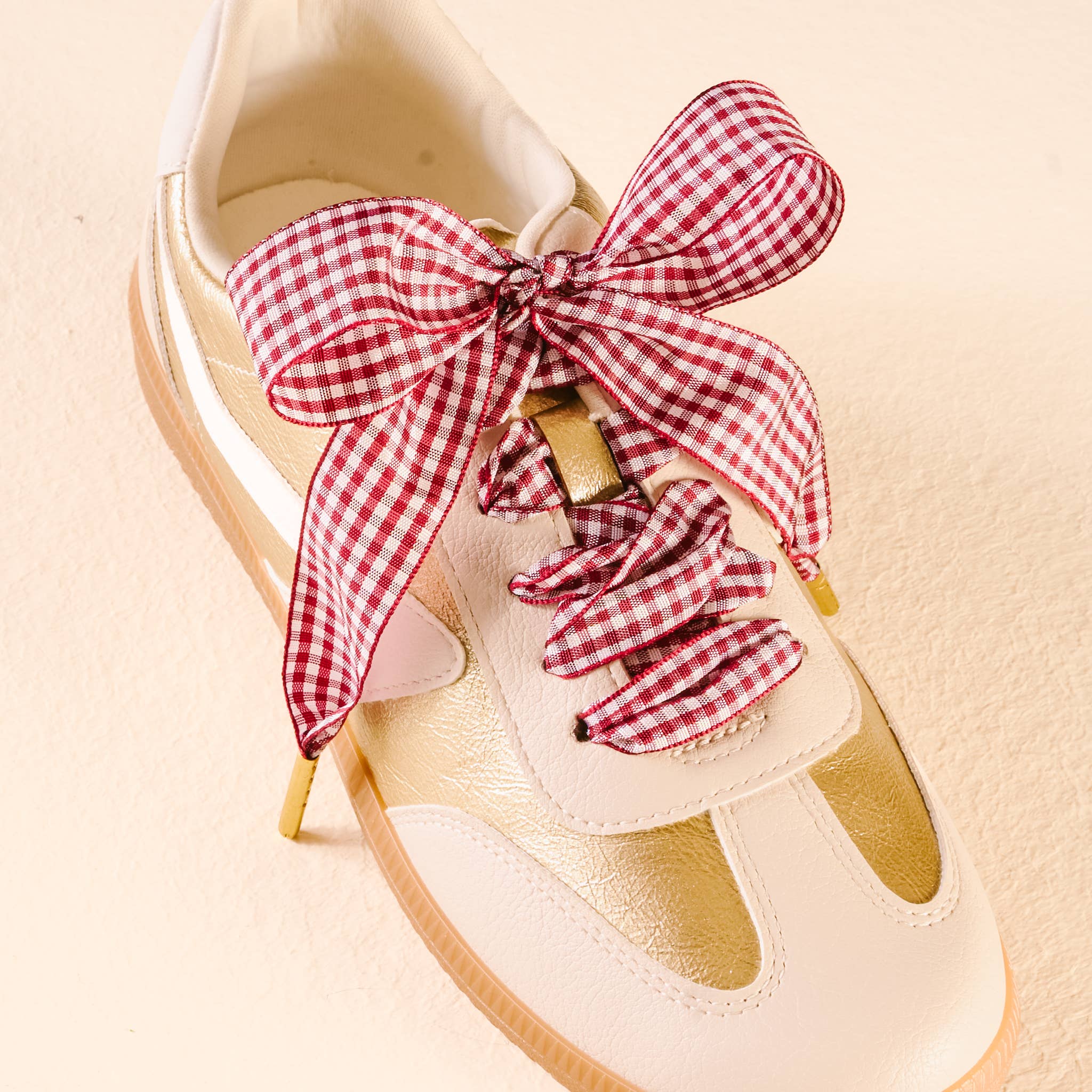 Step It Up Shoelaces in Gingham Burgundy