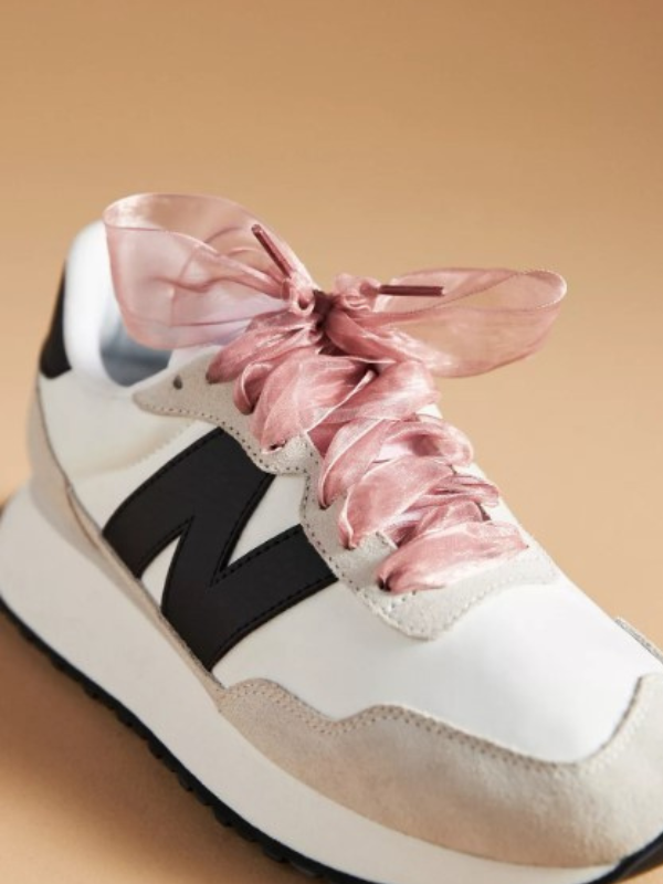 Satin Ribbon Bow Shoe Laces in Black